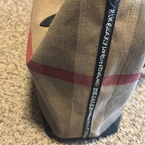 Burberry reversible tote!